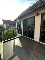 Holland Link (D10), Terrace #583606251